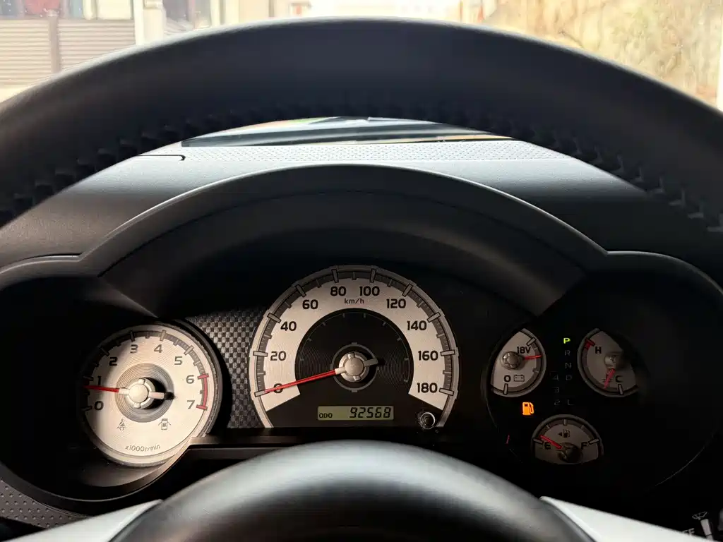 Toyota FJ Cruiser 2020 — фото 19