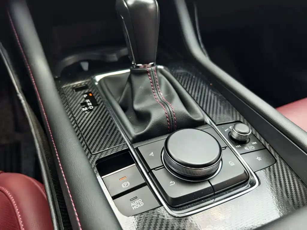 Mazda 3 Angkesela 2023