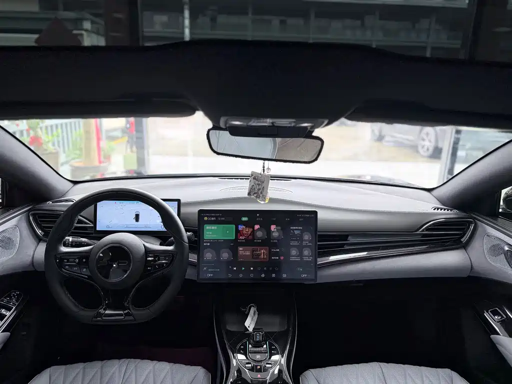 BYD Seal 2023 — фото 10