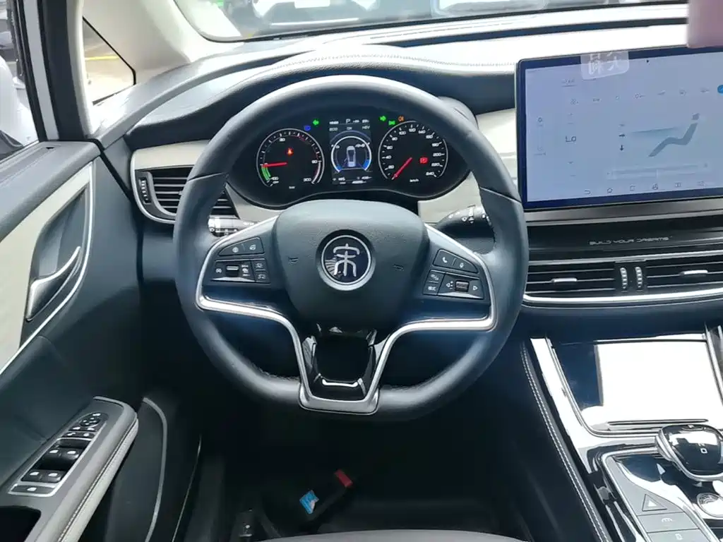 BYD Song MAX New Energy 2023 — фото 11