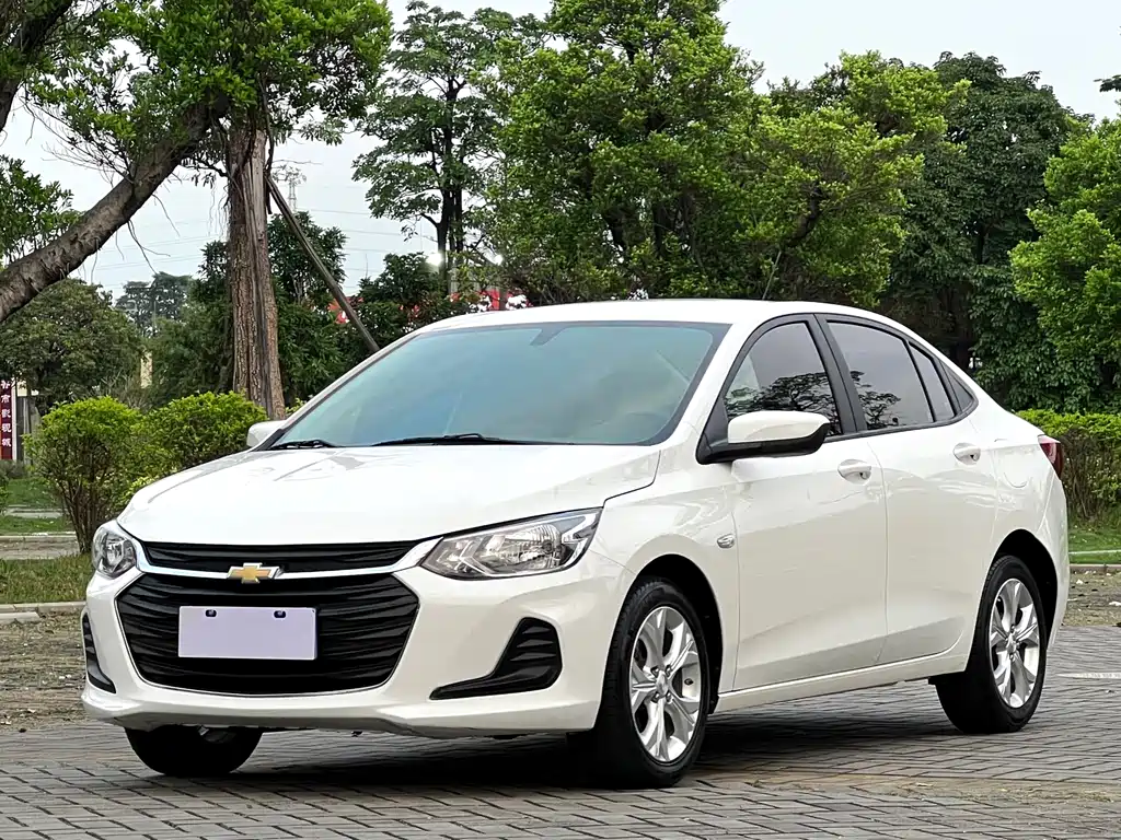 Chevrolet Cavalier 2021 — фото 1