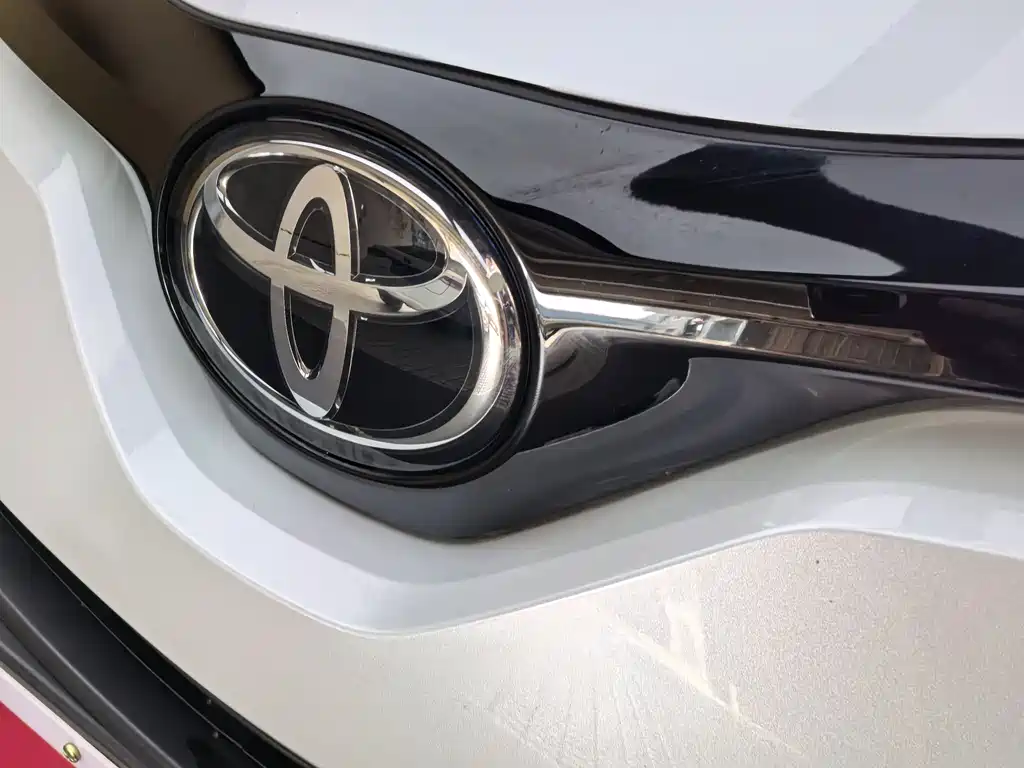 Toyota IZOA 2023