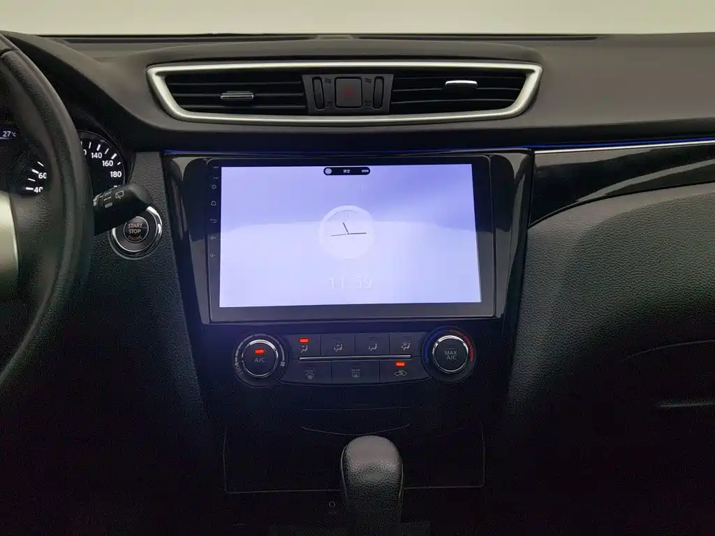 Nissan Qashqai 2017 — фото 12