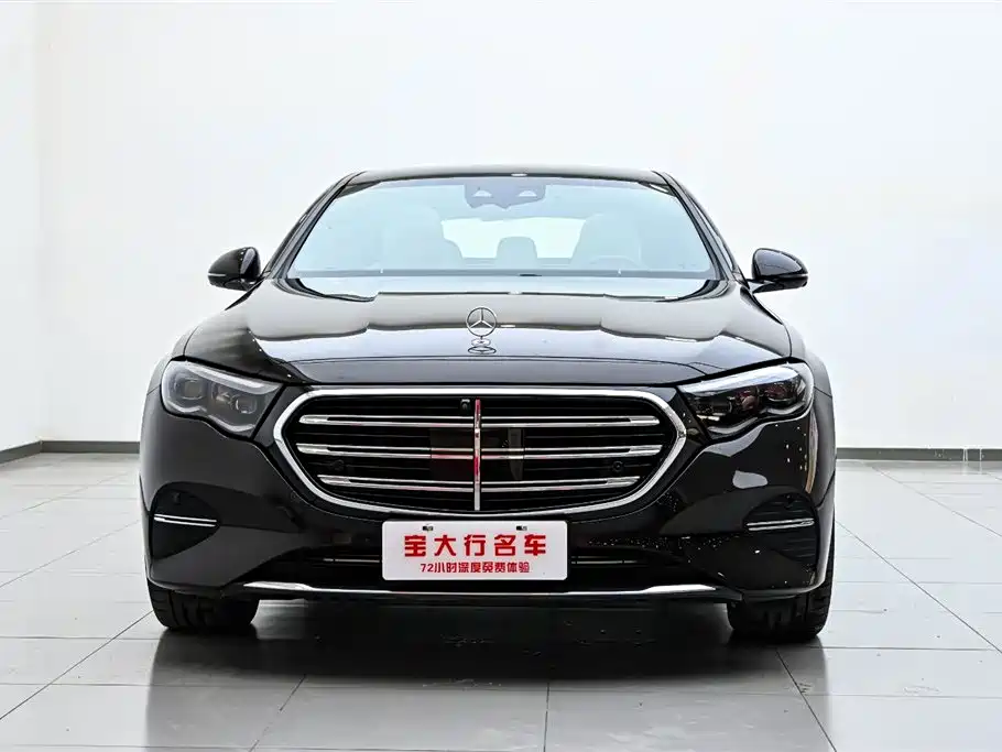 Mercedes-Benz E-Class 2024
