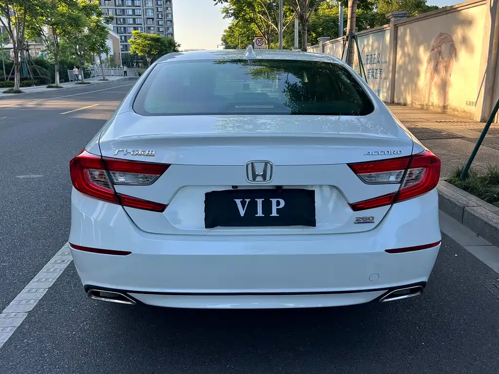 Honda Accord 2019 — фото 14