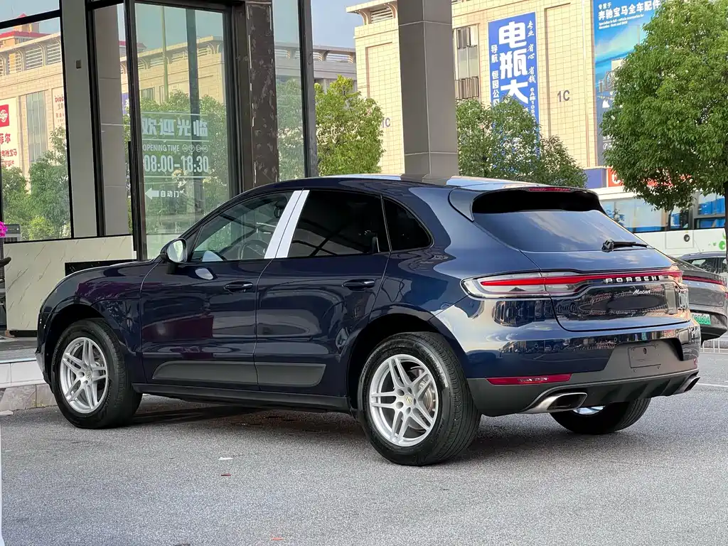 Porsche Macan 2022 — фото 9