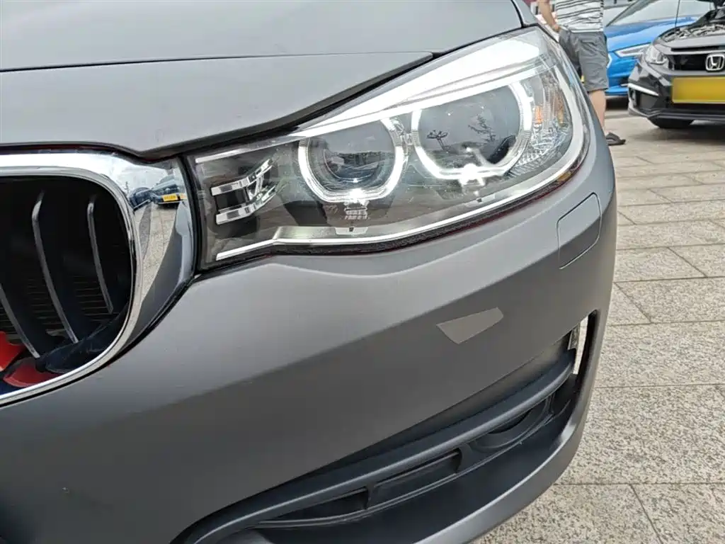 BMW 3 Series GT 2015 — фото 24