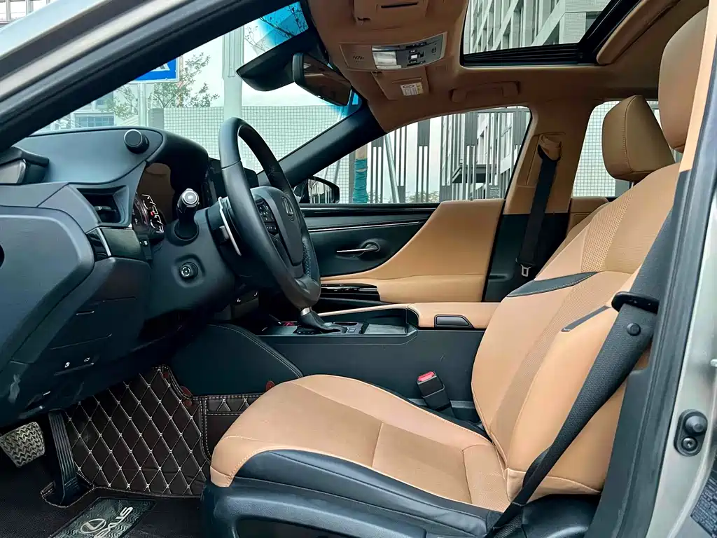 Lexus ES 2023 — фото 10