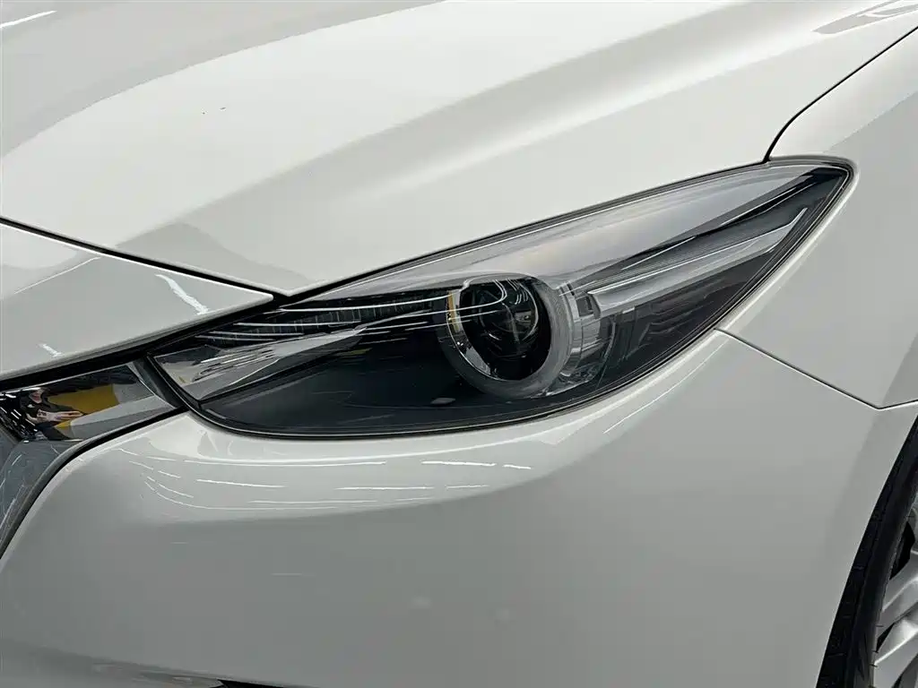 Mazda 3 Angkesela 2018 — фото 9