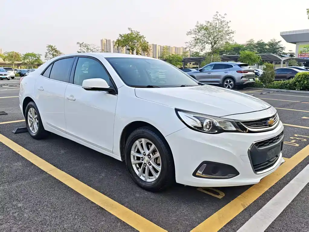 Chevrolet Malibu 2016 — фото 3