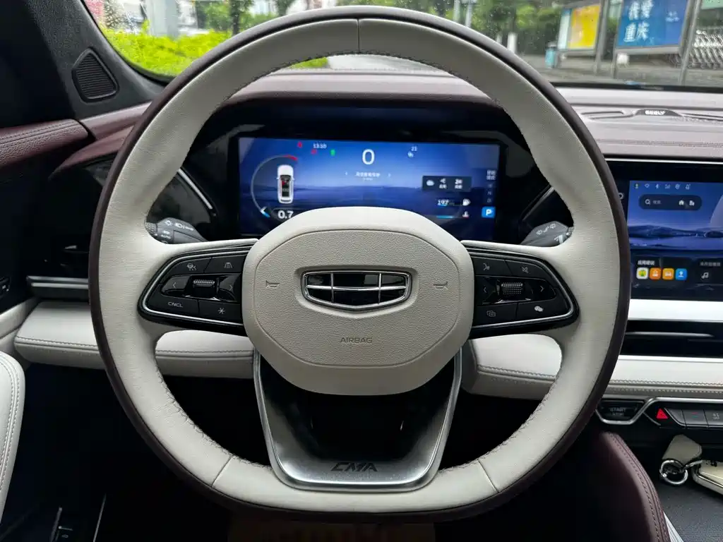 Geely Xingyue L 2022 — фото 17
