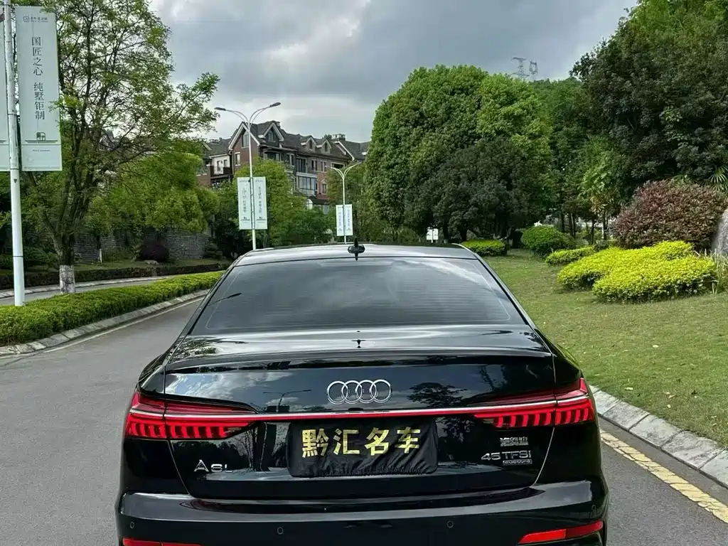 Audi A6L 2025
