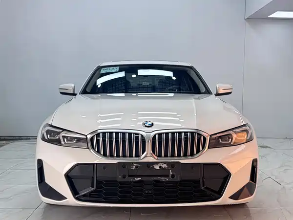 BMW 3 Series 2023