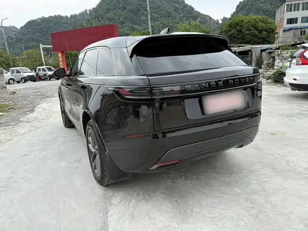 Land Rover Range Rover Velar 2024