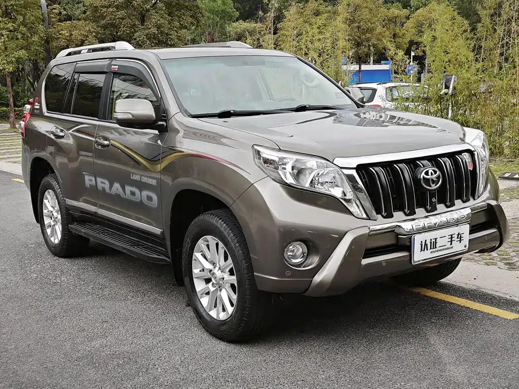 Toyota Prado 2016 — фото 5