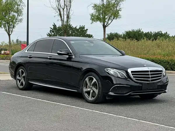 Mercedes-Benz E-Class 2019