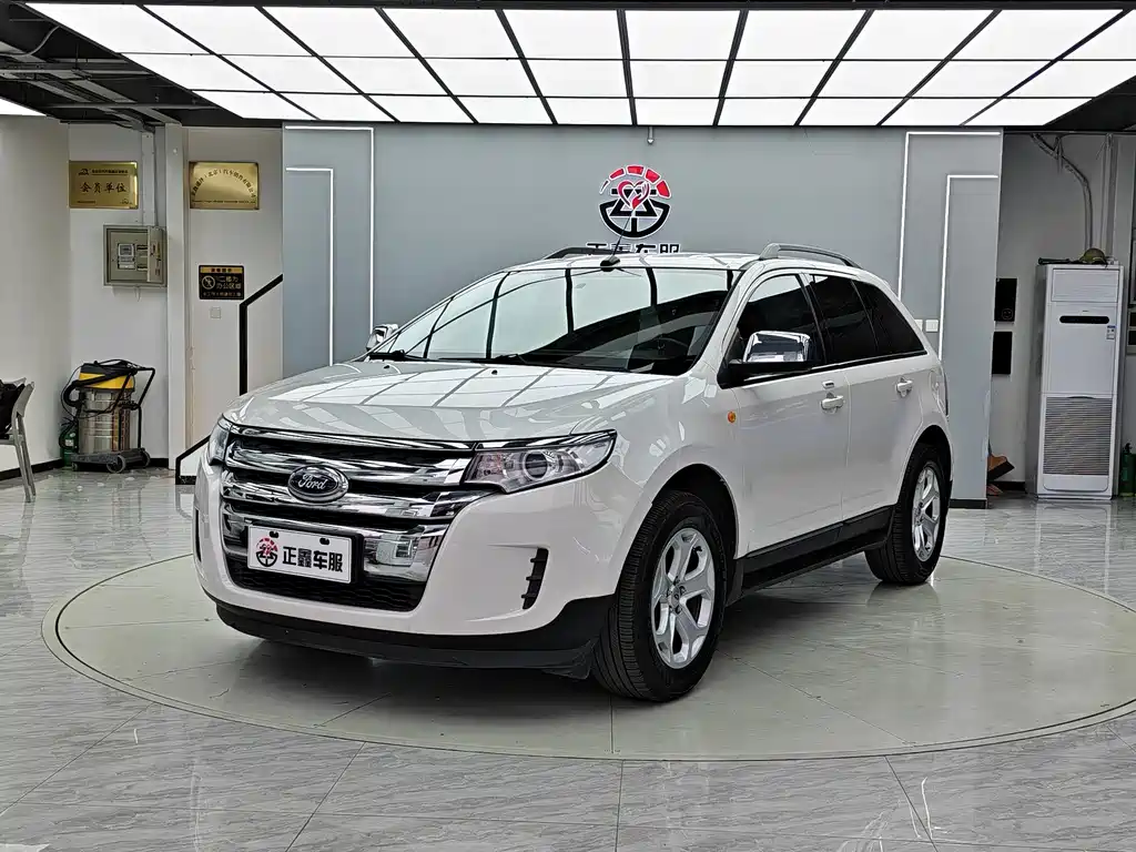 Ford Edge 2015 — фото 1