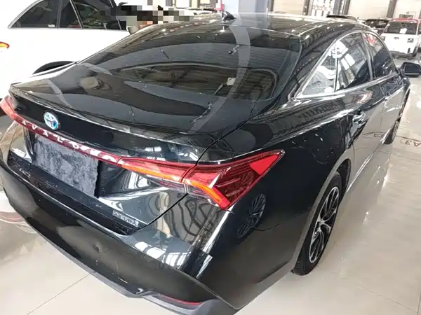 Toyota Avalon 2022