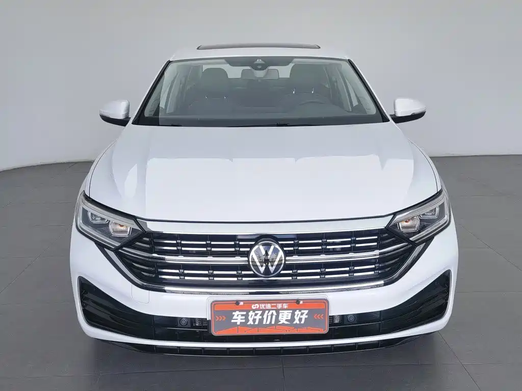 Volkswagen Sagitar 2023