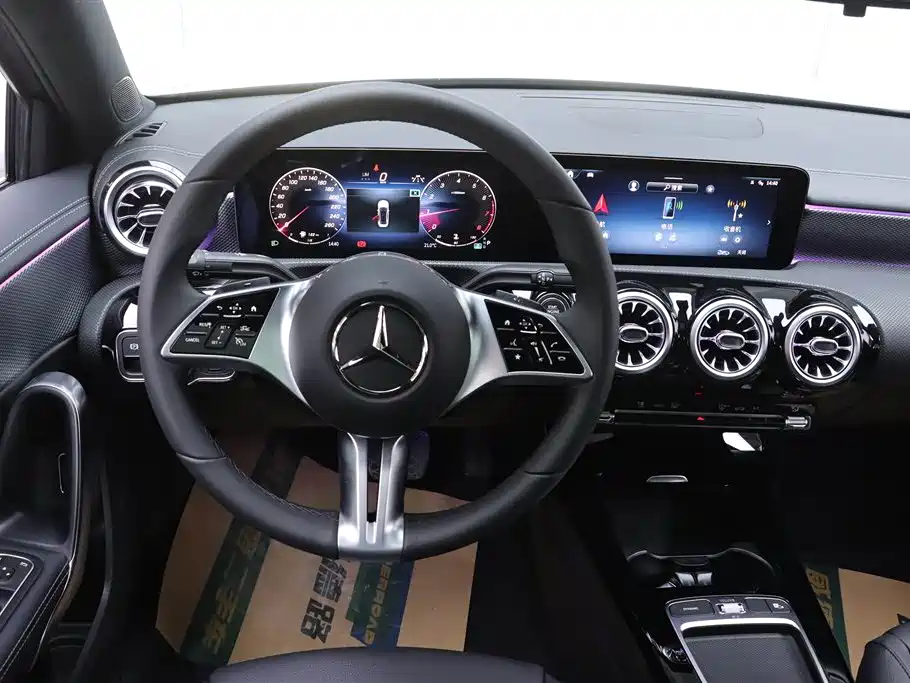 Mercedes-Benz A-Class 2025 — фото 28