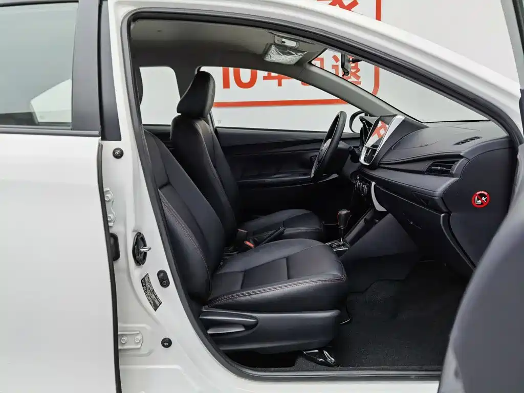Toyota Vios 2017 — фото 23