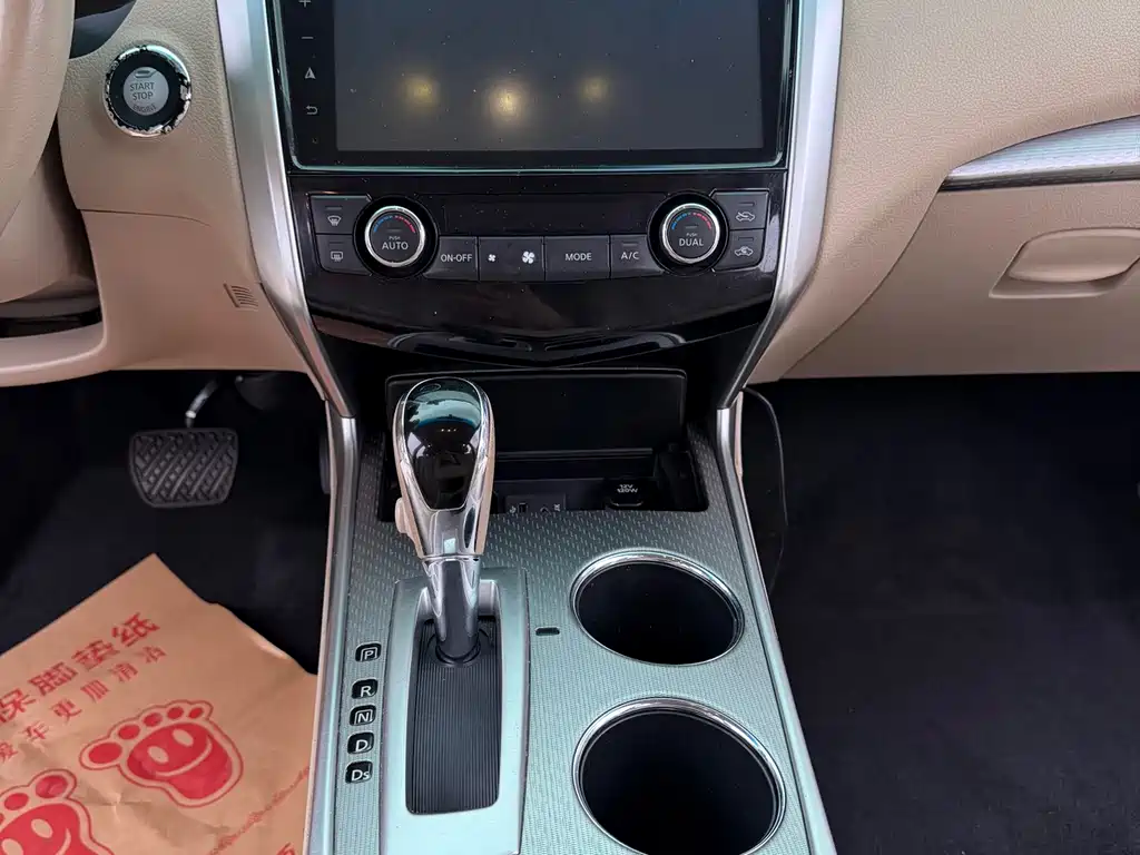 Nissan Teana 2018 — фото 10