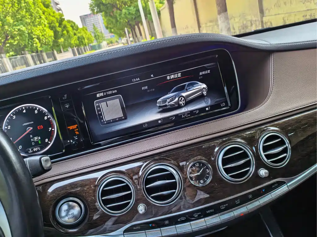 Mercedes-Benz S-Class 2016 — фото 16