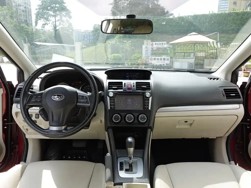 Subaru XV 2013 — фото 14