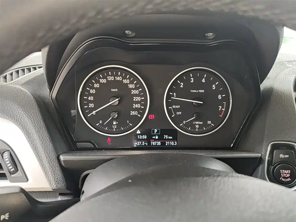 BMW 1 Series 2018 — фото 12