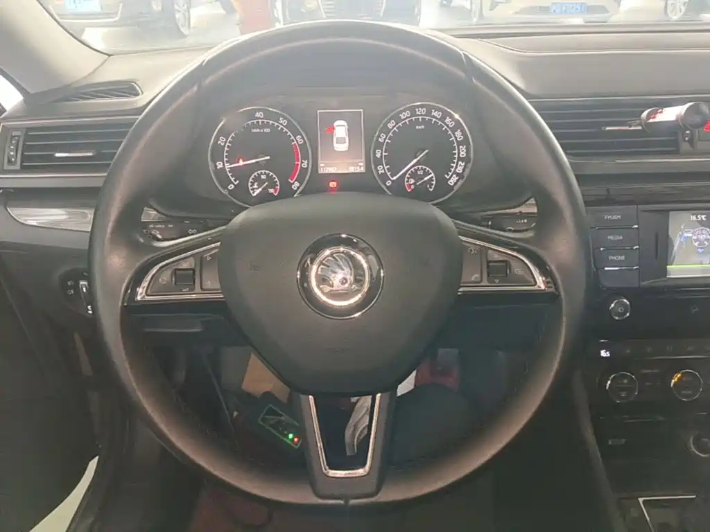 Skoda Speedy 2017 — фото 11