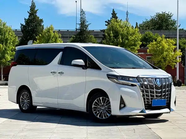 Toyota Alphard 2021