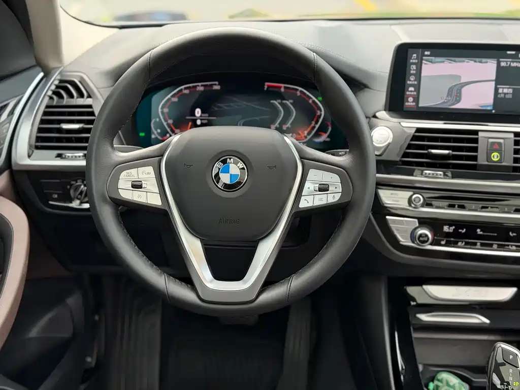 BMW X3 2021 — фото 10