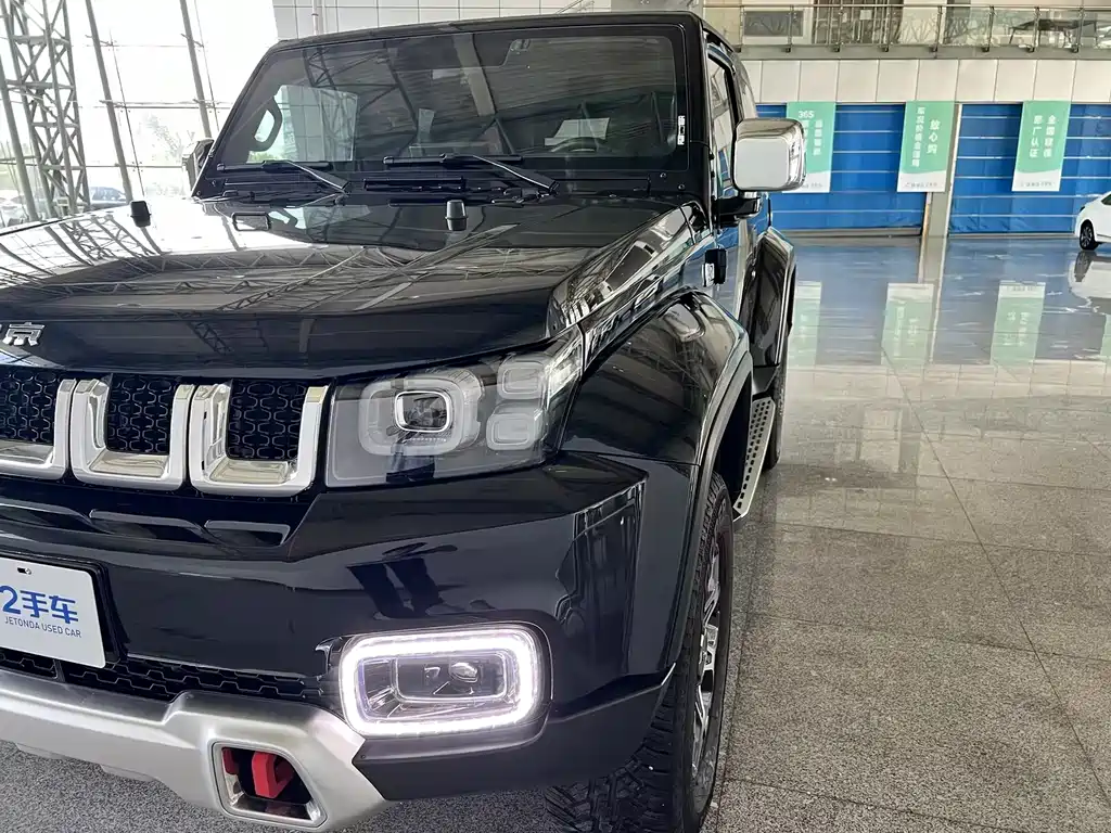 BAIC BJ40 2024 — фото 13