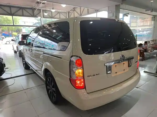 Buick GL8 2014