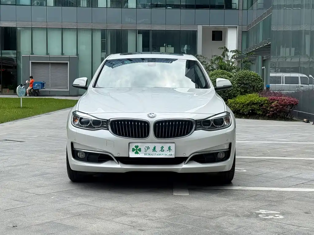 BMW 3 Series GT 2015