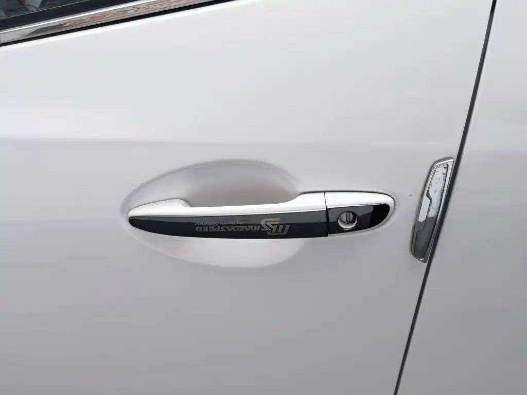 Mazda 3 Axela 2017 — фото 18