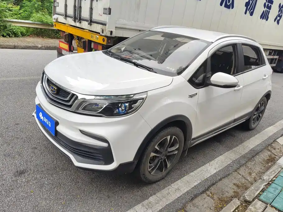 Geely Vision X3 2019 — фото 1