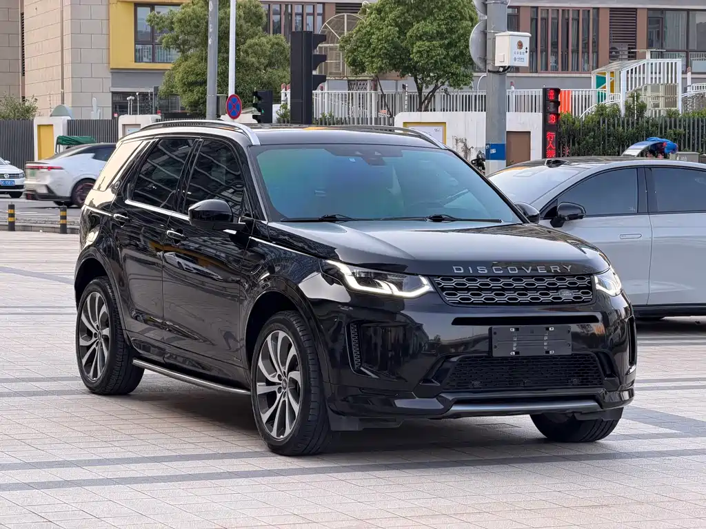 Land Rover Discovery Sport 2021 — фото 3