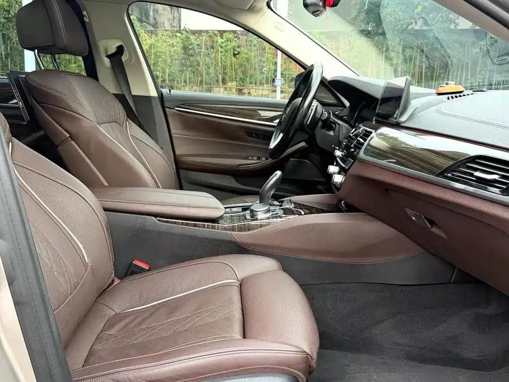 BMW 5 Series 2018