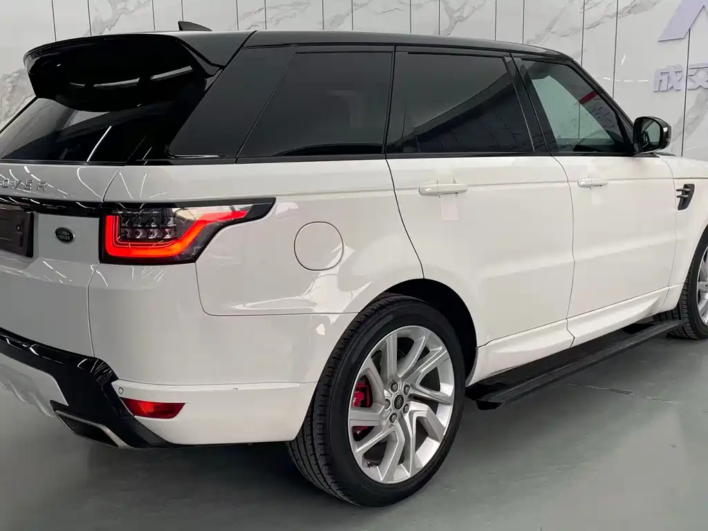 Land Rover Range Rover Sport 2018 — фото 19