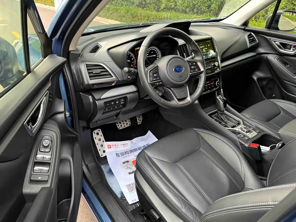 Subaru Forester 2021 — фото 11