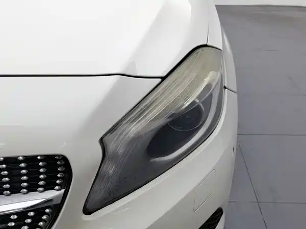 Mercedes-Benz A-Class 2015