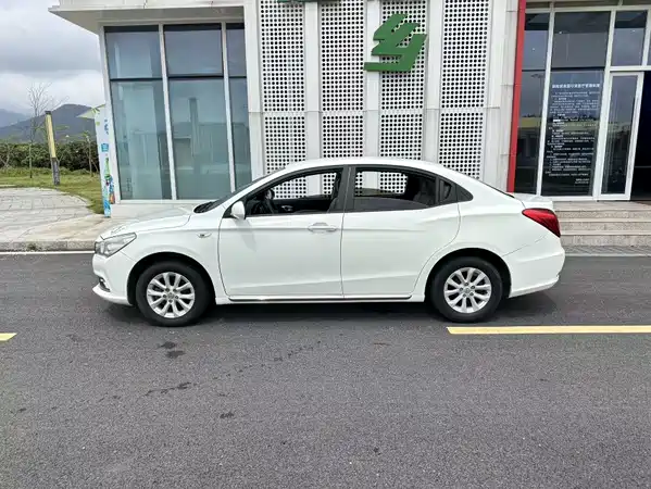 GAC Trumpchi GA3S Vision 2016