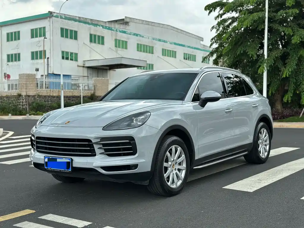 Porsche Cayenne 2018 — фото 2