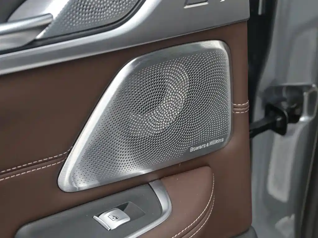 BMW 6 Series GT 2019 — фото 13