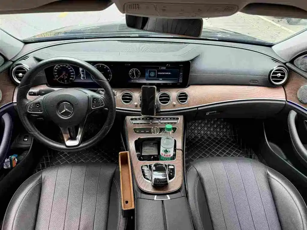 Mercedes-Benz E-Class 2018 — фото 5