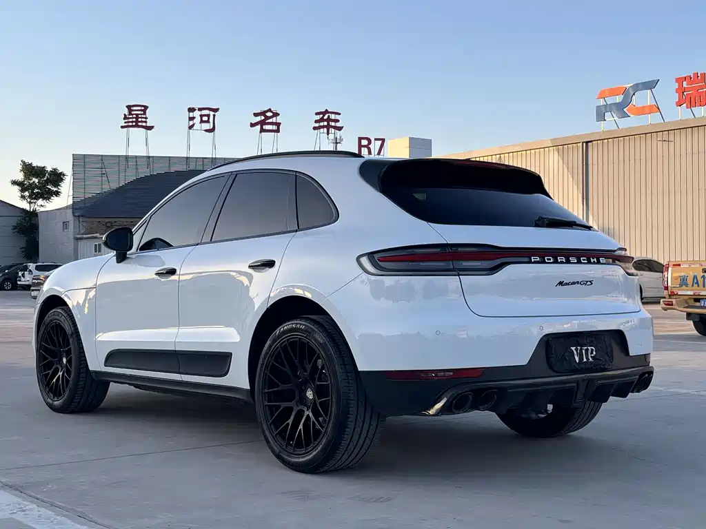 Porsche Macan 2019 — фото 5