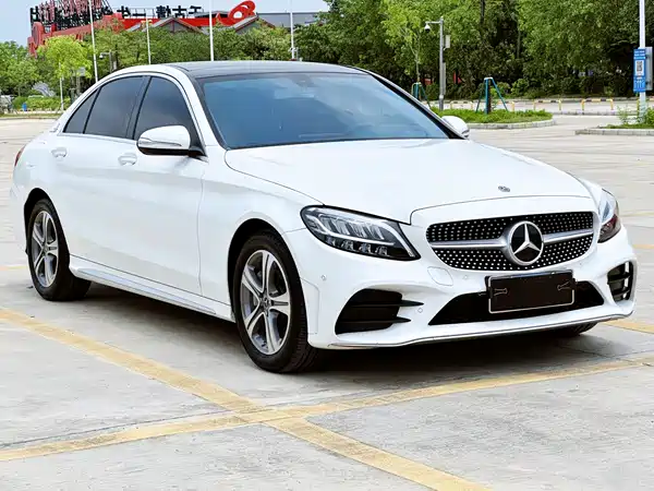 Mercedes-Benz C-Class 2020