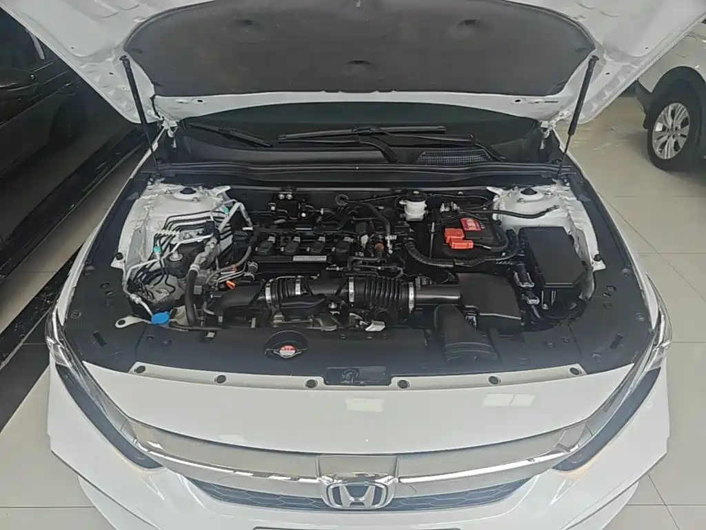 Honda Inspire 2020 — фото 20