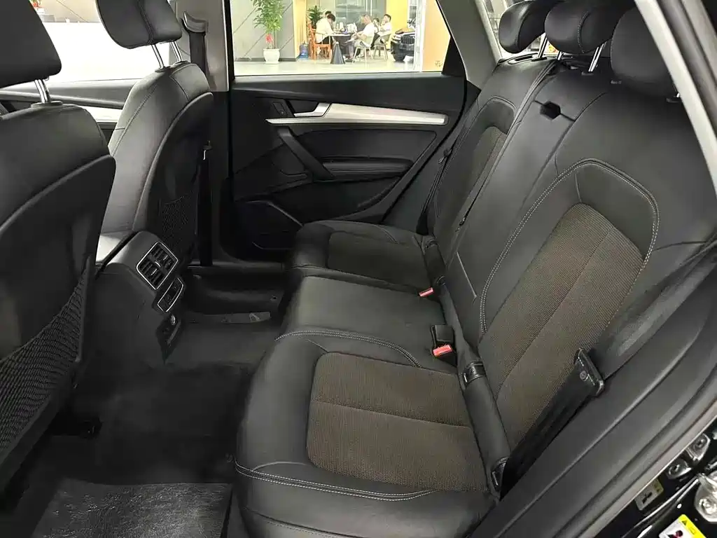Audi Q5L 2018